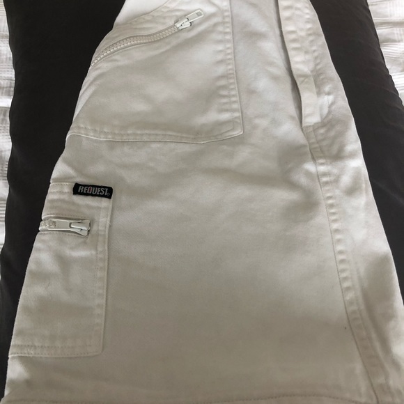 🐰Request Vintage Design Jeans Skirt in White🐰 - Picture 2 of 11